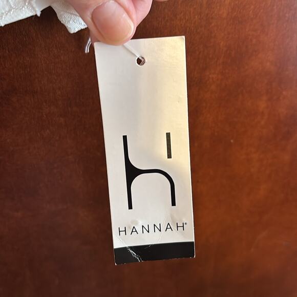 Hannah Cream Ruffle Sleeve Blouse - Picture 3 of 4